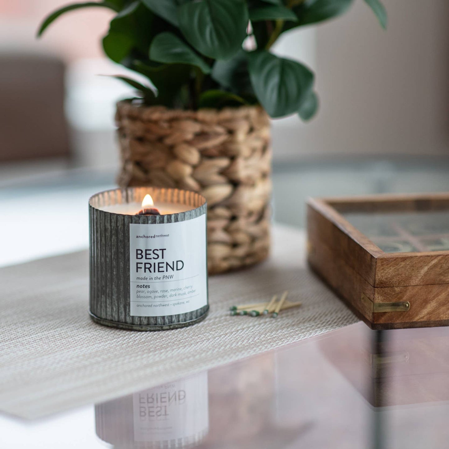 Best Friend 10 oz Wood Wick Scented Rustic Farmhouse Soy Candle - T & R Underground Books