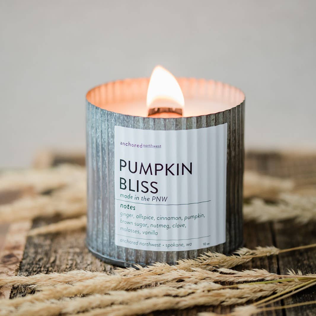 Best Friend 10 oz Wood Wick Scented Rustic Farmhouse Soy Candle - T & R Underground Books