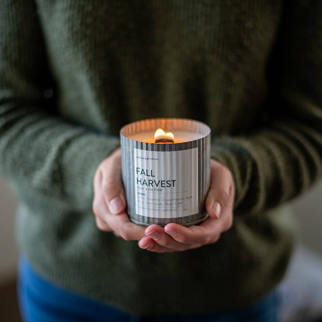 Fall Harvest Rustic Vintage Farmhouse Wood Wick Candle: 10oz - T & R Underground Books