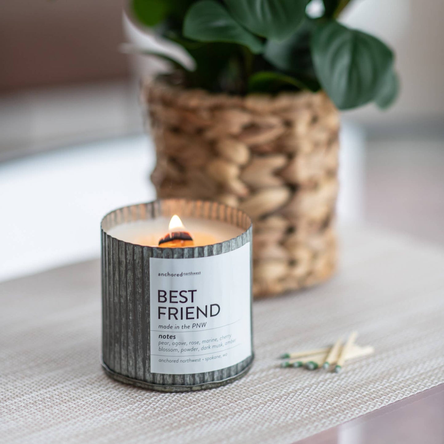 Fall Harvest Rustic Vintage Farmhouse Wood Wick Candle: 10oz - T & R Underground Books