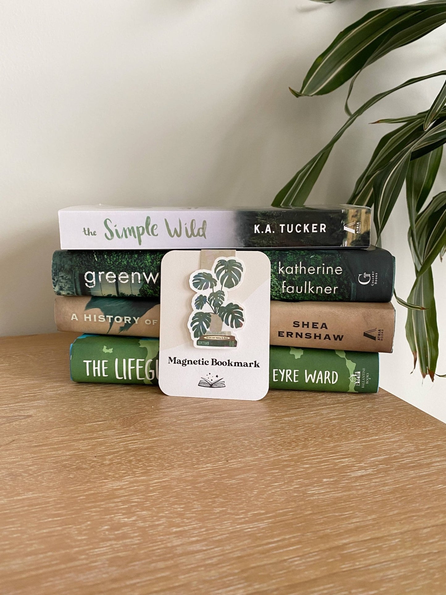 Monstera Plant Book Stack Magnetic Bookmark - 1 pc - T & R Underground Books