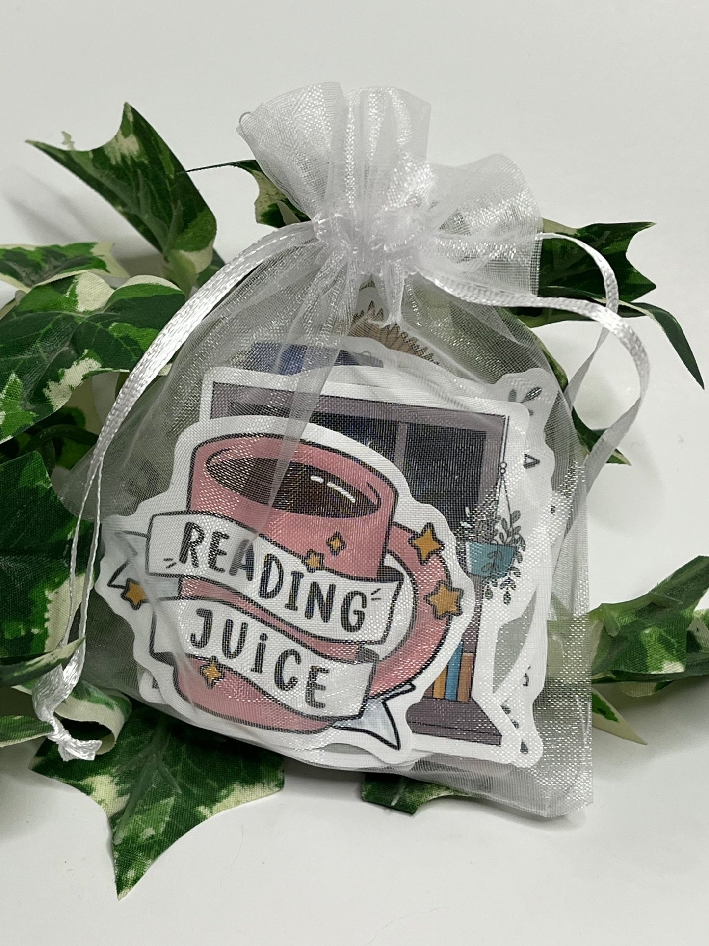 Read More Books stickers - 25 pieces - T & R Underground Books